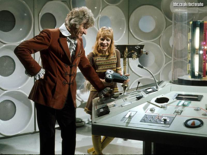 Illustration for article titled When did Doctor Who's time machine get so easy to control?